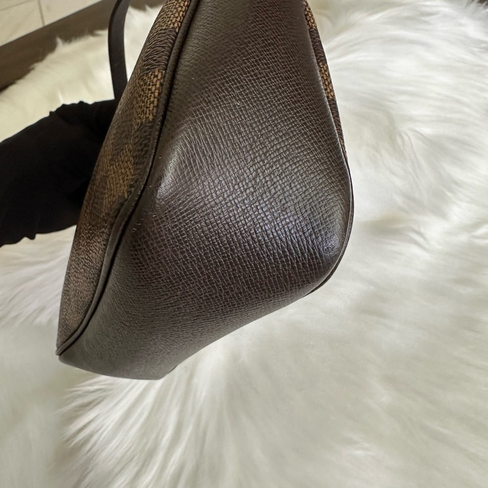 Stunning Handbag - Picture 10 of 17